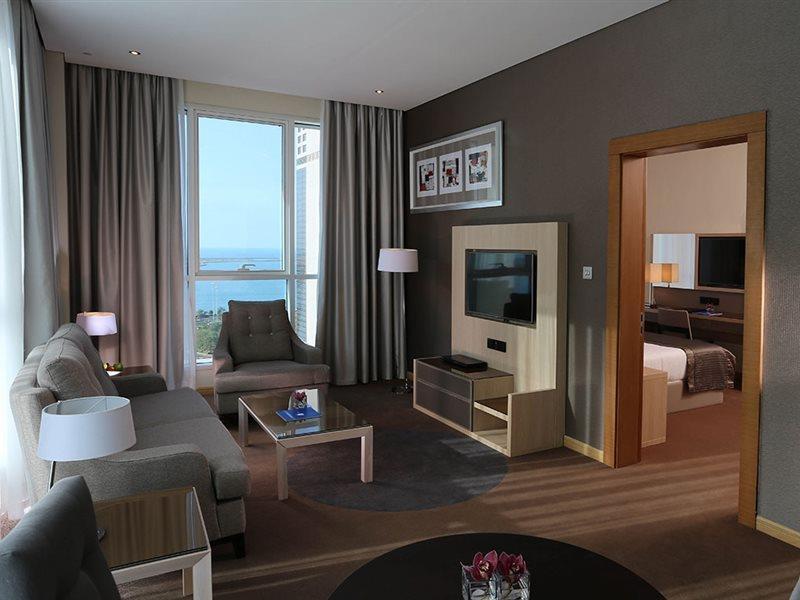 Tryp By Wyndham Abu Dhabi City Center Exterior photo